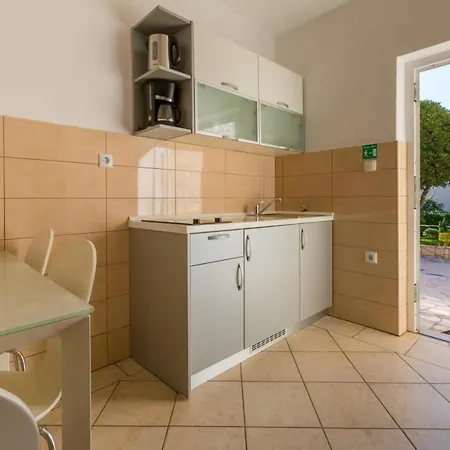 Studio 2 Crikvenica